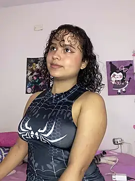 lou cute online show from March 2025 03:47:01 AM