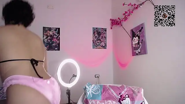 lou cute online show from September 2025 03:06:02 AM