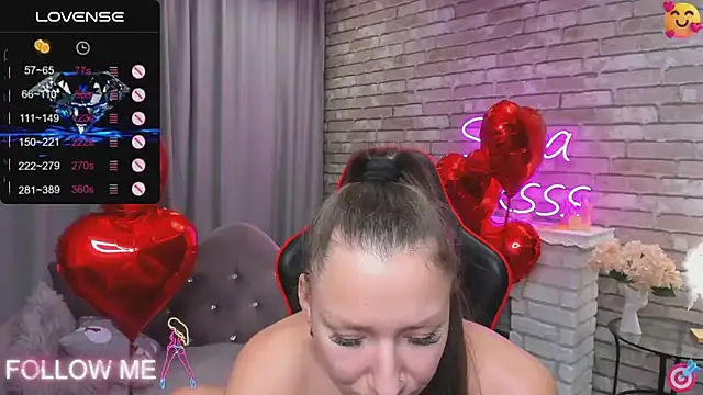 SarahCoksss online show from February 2025 06:33:01 AM