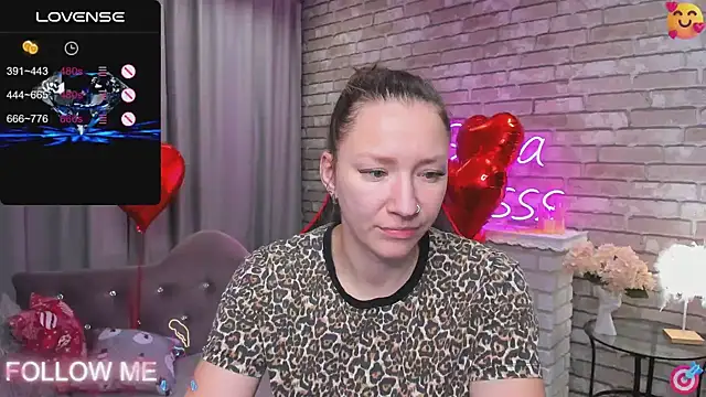 SarahCoksss online show from February 2025 11:58:02 PM