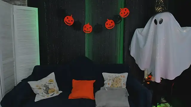 SarahCoksss online show from October 2025 01:20:02 AM