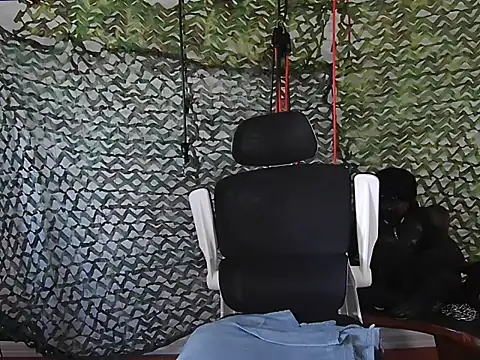 Snapshot of ManlyPrisonGuy chatting on January 2025 02:58:01 PM ManlyPrisonGuy online show from January 2025 02:58:01 PM