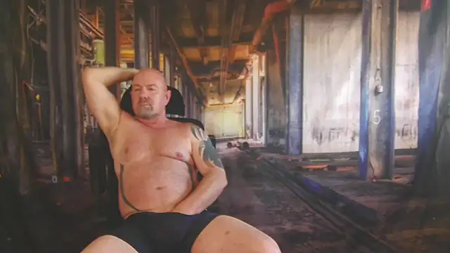 ManlyPrisonGuy online show from June 2026 02:39:02 PM