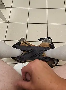 Jackauff69 online show from October 2025 09:55:01 PM