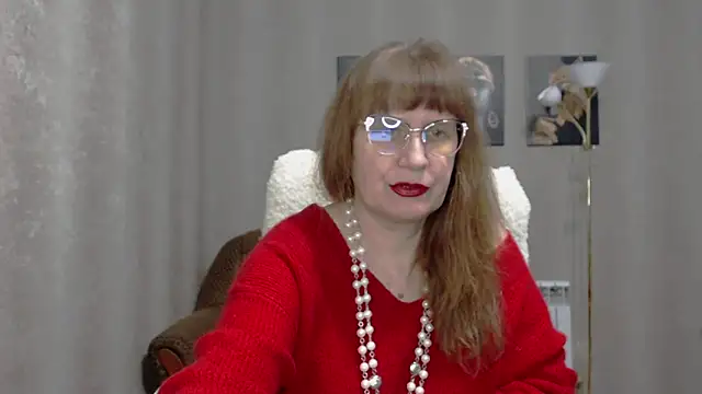 Snapshot of koroleva70 chatting on January 2025 06:56:02 PM koroleva70 online show from January 2025 06:56:02 PM