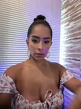 Mau White online show from March 2025 07:38:02 PM