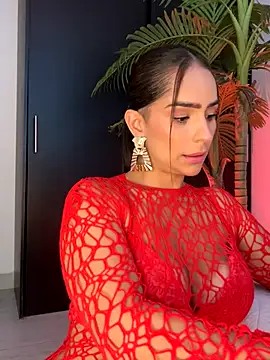 Mau White online show from December 2025 09:11:01 PM