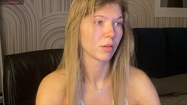 viviann evans online show from October 2025 01:03:01 AM