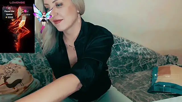 ElysonLang online show from November 2025 12:42:02 AM