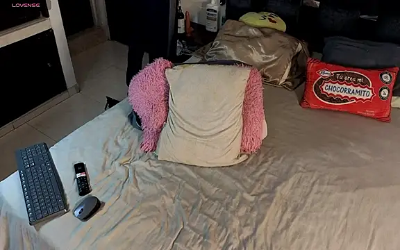 Manolo Hot1 online show from April 2026 07:47:02 PM