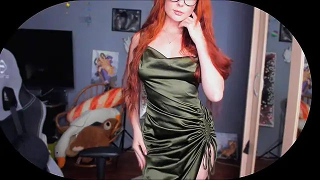 KlementinaBbG online show from December 2024 08:18:01 PM