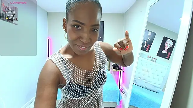 kimmturner online show from March 2026 01:16:02 PM