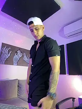 Snapshot of _Ryan_walker chatting on September 2025 02:56:02 AM Ryan walker online show from September 2025 02:56:02 AM