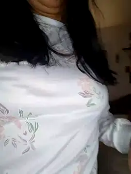 Snapshot of Amber_gold_ chatting on January 2025 11:55:02 PM Amber gold online show from January 2025 11:55:02 PM