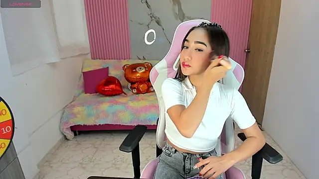 Abby15  online show from February 2025 12:13:02 PM