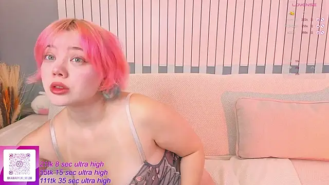   KawaiiYuki   online show from October 2025 05:06:01 AM