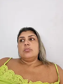 AlyDenalioficial online show from April 2026 02:39:01 PM