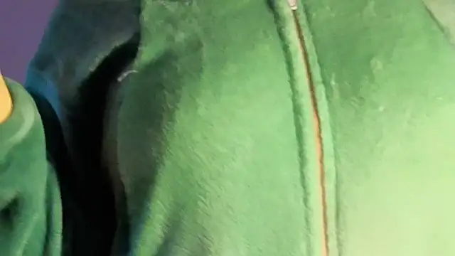 Paola Lyon  online show from September 2025 06:59:02 AM