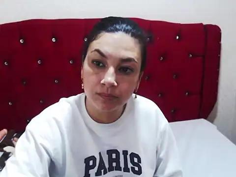 AdaFawxx online show from November 2025 02:43:02 AM