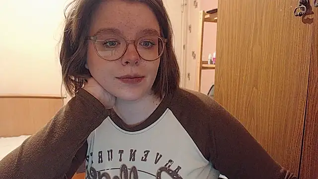 Chmiri cb online show from December 2024 01:18:02 PM