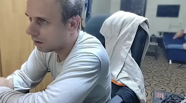 Arabeyes online show from December 2024 09:24:01 PM