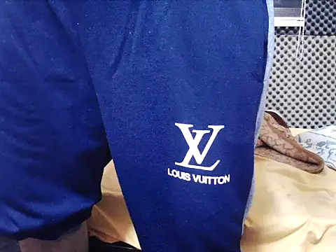 Arabeyes online show from October 2025 10:27:01 AM