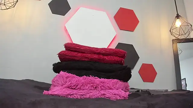 martinaclark online show from January 2025 10:55:02 AM