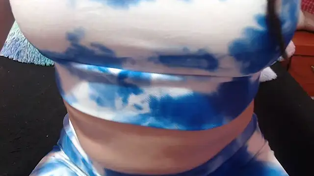 nadescomthxx online show from December 2024 03:30:02 AM