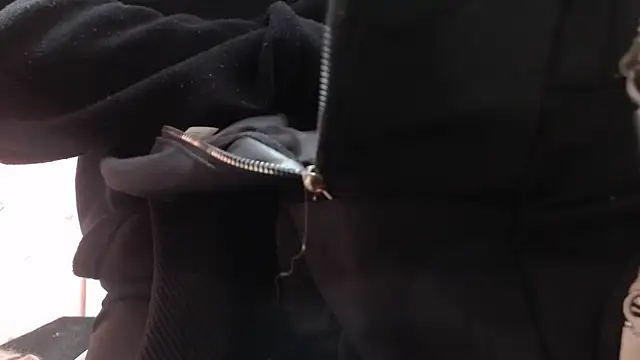 nadescomthxx online show from October 2025 03:46:02 PM