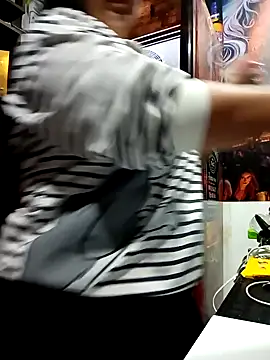 my-kitty online show from January 2025 05:41:02 AM