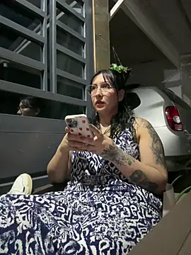 my-kitty online show from April 2026 12:17:01 AM