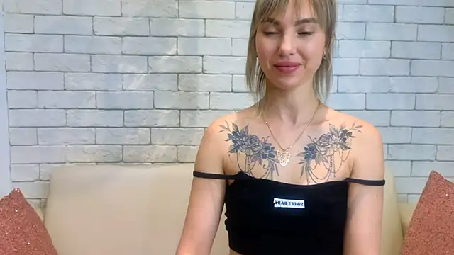 MiaMinx online show from January 2025 04:58:01 AM