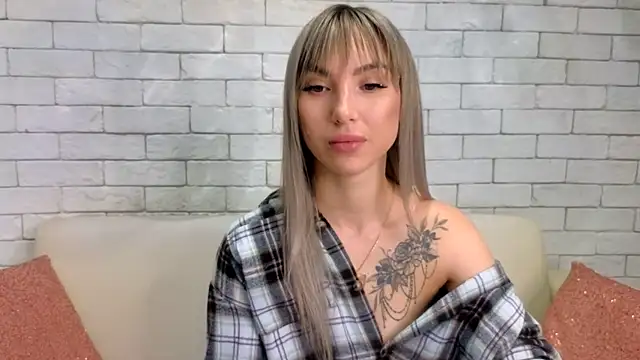 MiaMinx online show from February 2025 01:46:02 AM