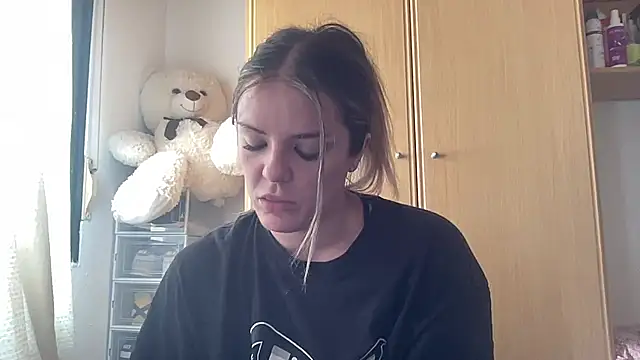 missykat online show from July 2026 10:19:02 AM