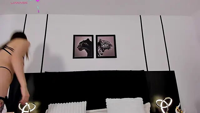 Doll troy online show from April 2026 04:37:02 PM