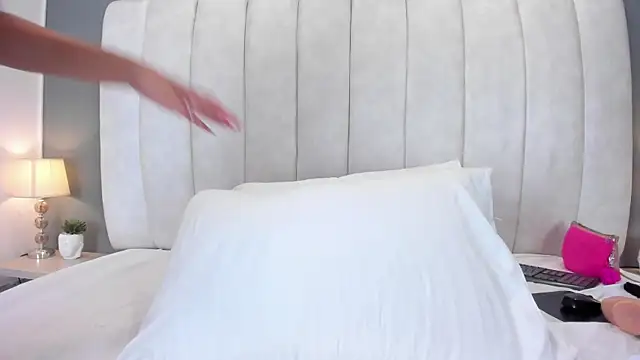 Ashleyy23x online show from January 2025 01:52:01 AM