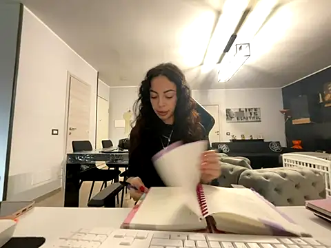 Chloe Ricci online show from November 2025 07:42:02 AM