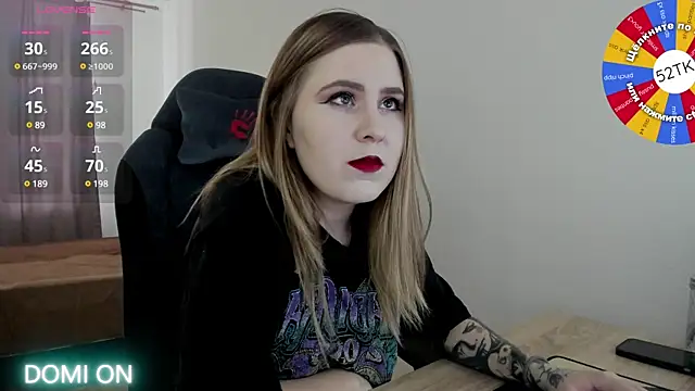 Olivia Munk online show from February 2025 08:06:02 AM