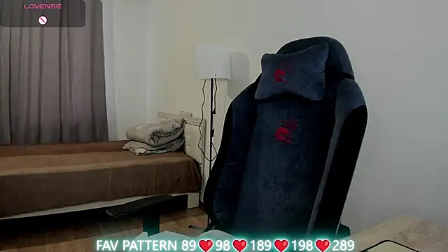 Olivia Munk online show from March 2025 06:58:01 AM