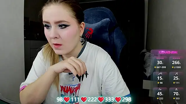 Olivia Munk online show from February 2026 04:41:02 AM