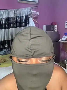 Snapshot of sweet1111 chatting on December 2024 01:15:02 AM sweet1111 online show from December 2024 01:15:02 AM