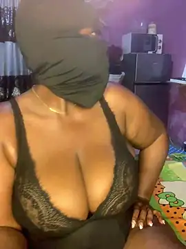 Snapshot of sweet1111 chatting on December 2024 09:40:02 PM sweet1111 online show from December 2024 09:40:02 PM