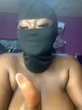 Snapshot of sweet1111 chatting on January 2025 04:47:01 AM sweet1111 online show from January 2025 04:47:01 AM