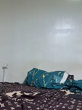 Snapshot of sweet1111 chatting on November 2025 10:20:02 PM sweet1111 online show from November 2025 10:20:02 PM