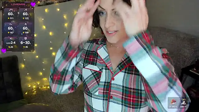 lovejulietxo online show from December 2024 02:37:02 PM