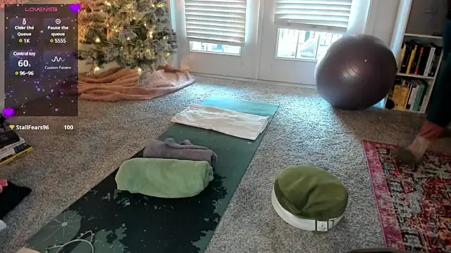 lovejulietxo online show from January 2025 08:13:02 PM