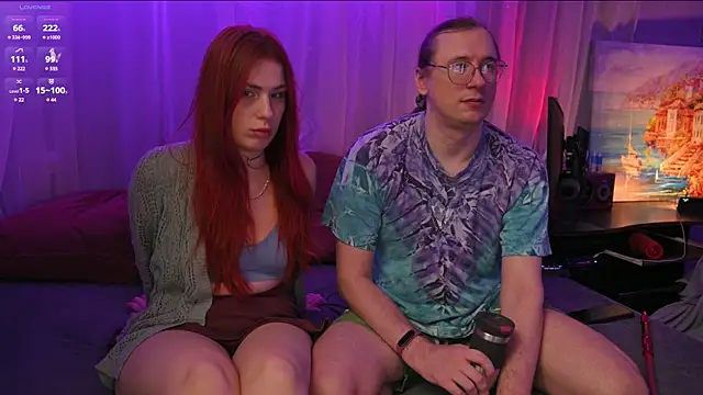 Snapshot of Claudia_and_elon_ chatting on January 2025 03:52:01 AM Claudia and elon online show from January 2025 03:52:01 AM