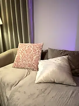 AnnaCastillo  online show from November 2025 12:25:01 AM