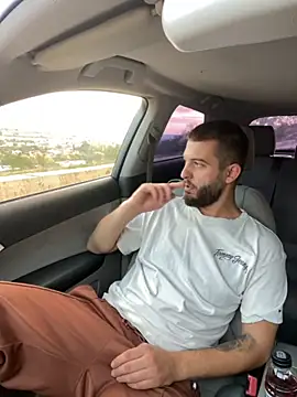 ElChapoGuzman95 online show from October 2025 04:55:01 AM