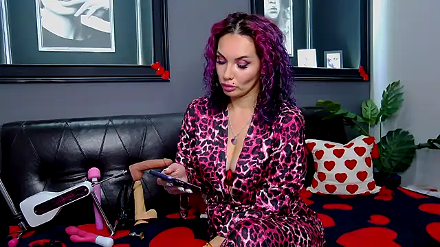 Darina Monclie online show from September 2025 09:00:01 AM